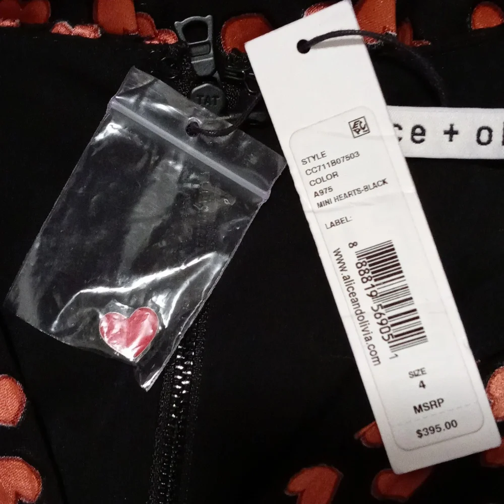 🆕️ ❤️Alice + Olivia❤️ - Mini Hearts Tessie L/S Drop Waist Dress